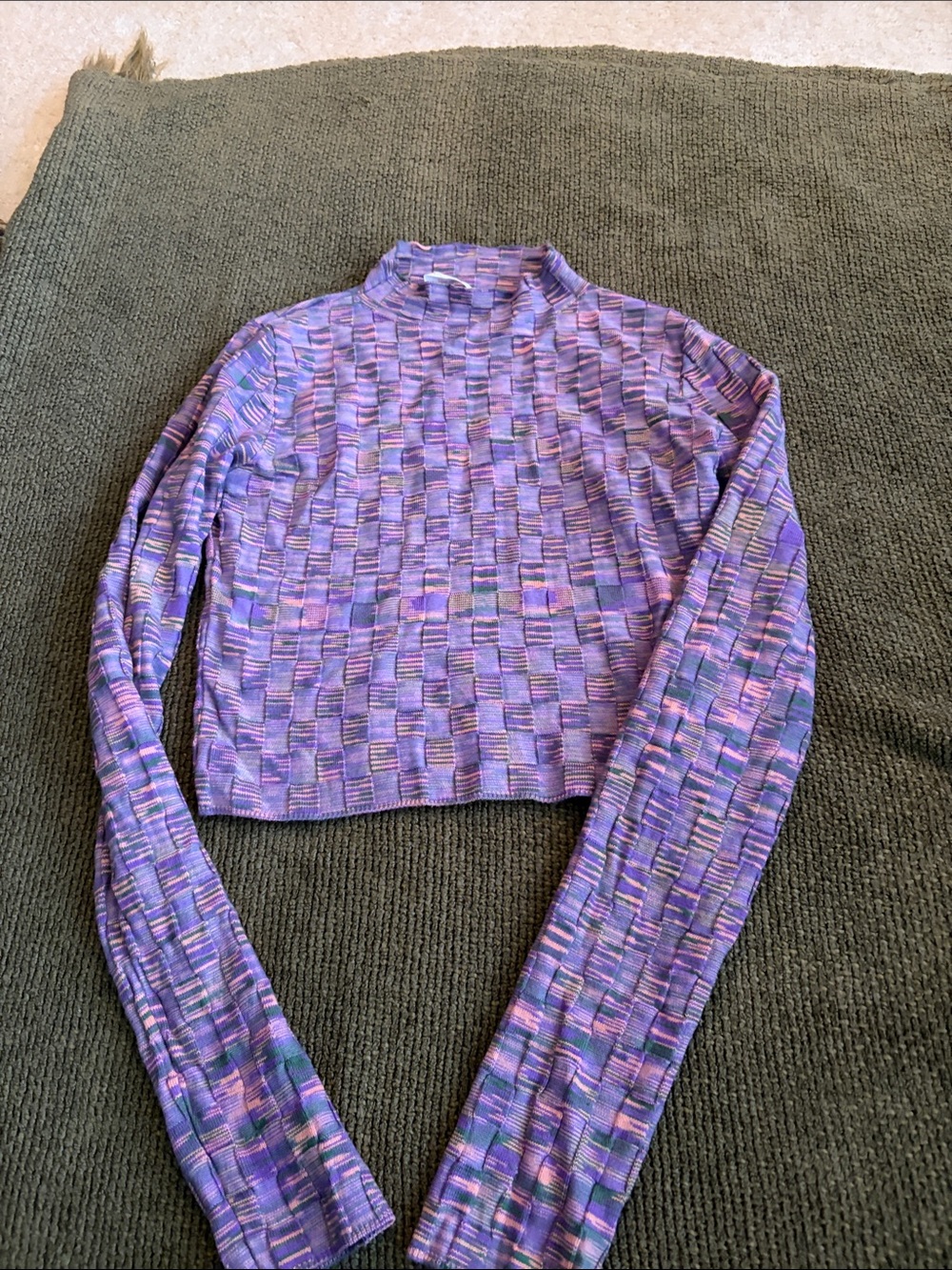 Astr Purple & Pink Patterned Long-Sleeve Mock Neck Crop Top